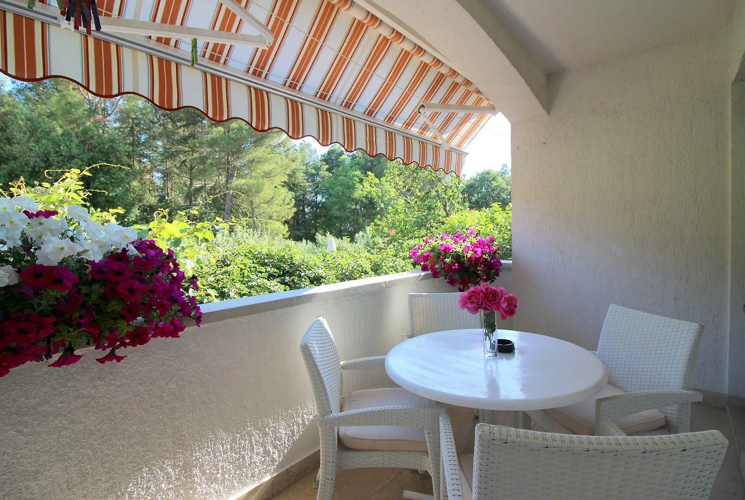 Komfortables Apartment Mit Privater Terrasse, Spielplatz, Grill, Liegen, Waschmaschine Poreč 0*,  Kroatien